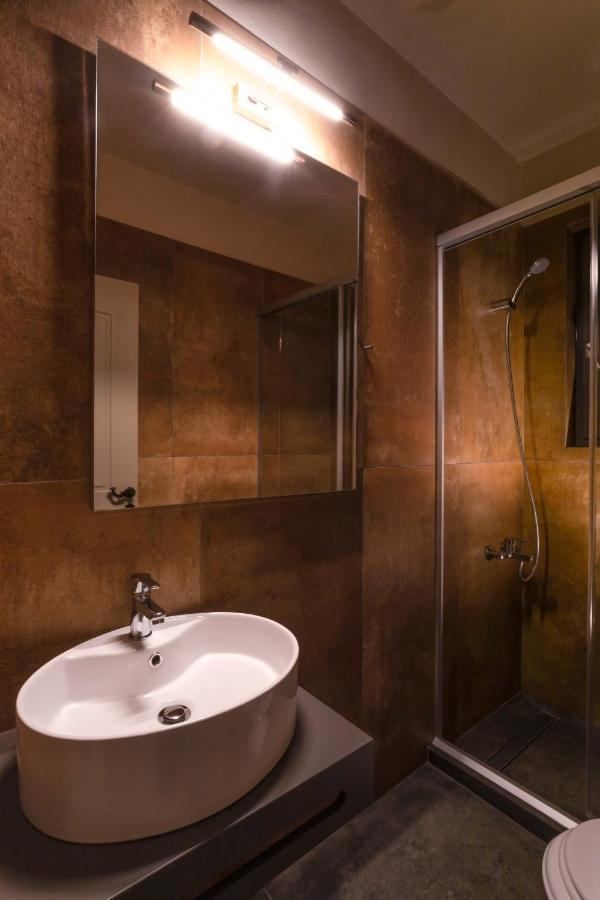 Konaki Hotel Pápingo Eksteriør bilde